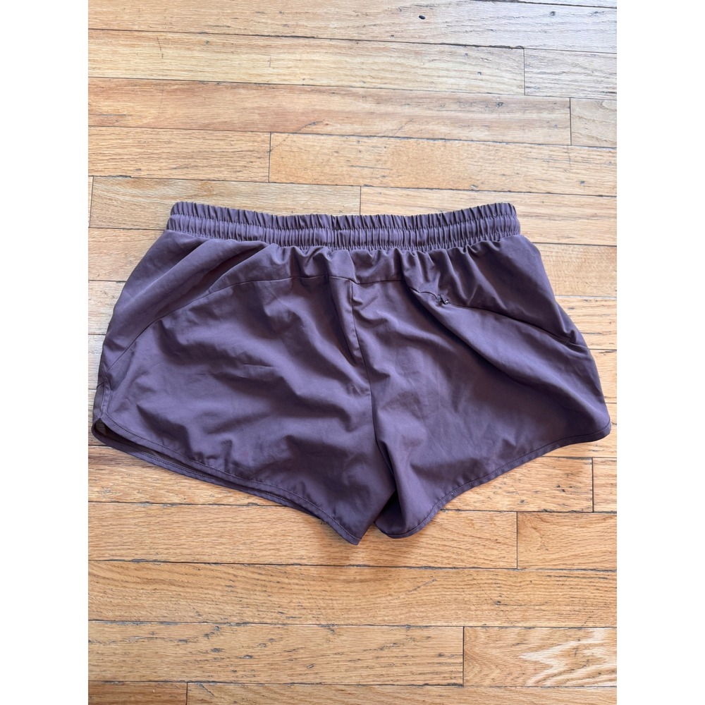 CRZ YOGA Womens Running Shorts Mauve Brown Mesh Trim Zip Pocket Size Medium 8/10 - Picture 6 of 8